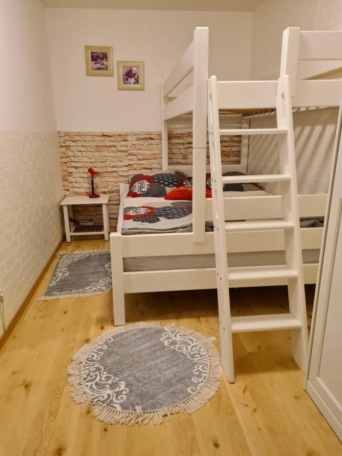 Wohnung Am Gruenen, Naehe Stadtzentrum Und Hauptbahnhof, Wlan Inklusive Fürth Εξωτερικό φωτογραφία